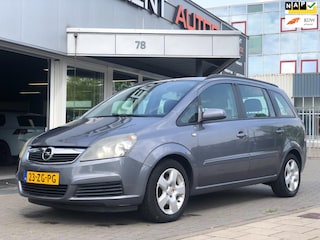 Opel Zafira 2.2 Executive