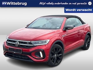 Volkswagen T-Roc 1.5 TSI 150pk DSG R-Line / Black Style / Leer / Virtual Cockpit Pro / Trekhaak Afneembaar / 19" LMV / VW