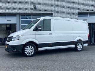 Volkswagen Crafter Exclusive L3H2 | Exclusive | Betimmering | Side Bars | Led | Digitaal Display | Trekhaak | Automaat