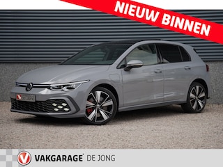 Volkswagen Golf GTE 245PK Hybride | Pano | Trekhaak | 18'Inch | ACC | Winterpakk