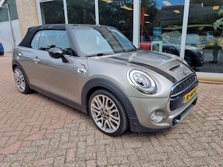 Mini Mini Cabrio 2.0 Chili Serious Business met certificaat!!