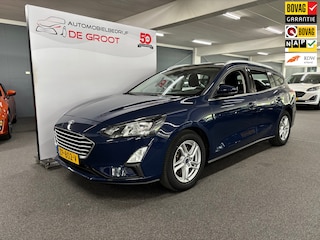 Ford Focus Wagon 1.0 EcoBoost Trend Edition Business / NL-auto, Cruise control, LM velgen, Stoel en stuurverwarming, Panoramadak,