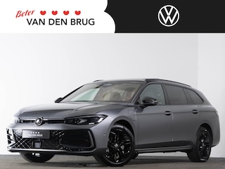 Volkswagen Passat Variant R-Line 1.5 eHybrid 204 pk Automaat | Black style | IQ-Matrix LED | Panoramadak | 8" velgen | Head-up | Keyless | 360 camera |