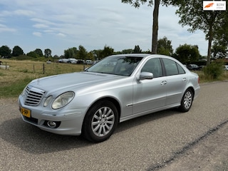 Mercedes-Benz E-klasse 280 Elegance Leder, vol opties.