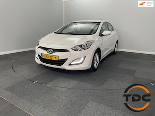 Hyundai i30 1.4 AIRCO PDC LMV