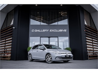 Volkswagen Golf 1.5 eTSI R-Line - Panorama | H&K | Memory | IQ. Light | ACC | HUD | Keyless