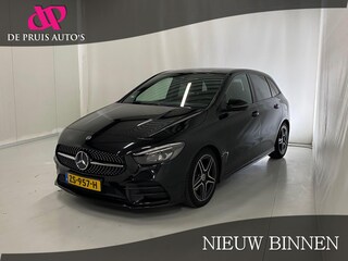 Mercedes-Benz B-klasse 180 Business Solution AMG Camera 18inch AMG Navigatie Blackstyle