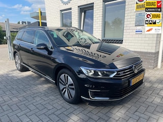 Volkswagen Passat Variant 1.4 TSI GTE / Automaat / Carplay / Navigatie / Telefoon / PDC V+A / Add. Cruise
