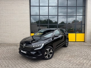 Renault Austral 1.3 140pk 1.800 trekgewicht, stoelverwarming & Car-play
