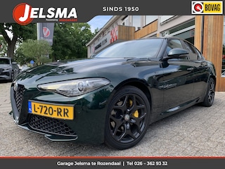 Alfa Romeo Giulia 2.0T Sprint 200pk Aut., de mooiste!