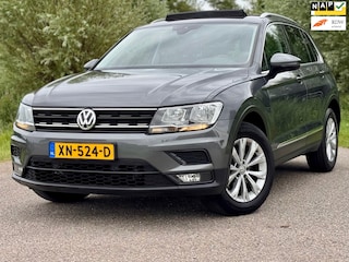 Volkswagen Tiguan 1.5 TSI ACT Comfortline Business Automaat Panodak Stoelverwarming Navi Dealer Onderhouden NAP Nederlandse auto