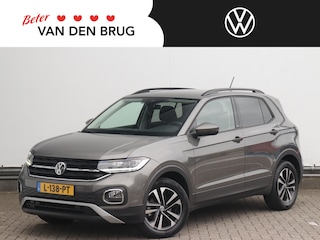 Volkswagen T-Cross 1.0 TSI United | Trekhaak | LED | Dodehoekdetectie | Stoelverwarming | Navigatie | Apple Carplay & Android Auto | Parkeersensoren |