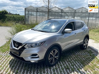 Nissan Qashqai 1.3 MHEV N-Connecta AUTOMAAT PANORAMADAK