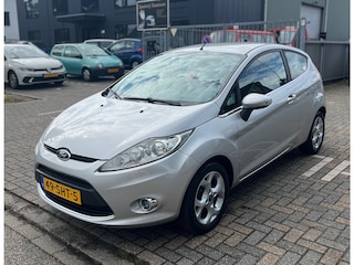 Ford Fiesta 1.25 Titanium |Dealer Onderhouden ! | Airco | Elektr ramen | NAP | Nette Auto
