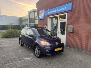 Volkswagen Up 1.0 55kW 5drs High Up! Aut. Panoramadak-Camera-Stoelverwarming