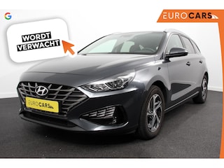 Hyundai i30 Wagon 1.0 T-GDi 120 Pk Essential Navigatie Apple Carplay/Android Auto Climate Control Camera Afneembare Trekhaak Lane Assist Privacy Glass Keyless Go