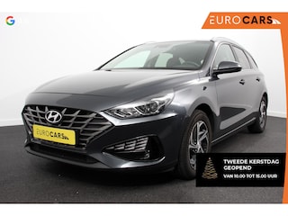 Hyundai i30 Wagon 1.0 T-GDi 120 Pk Essential Navigatie Apple Carplay/Android Auto Climate Control Camera Afneembare Trekhaak Lane Assist Privacy Glass Keyless Go