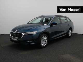 Skoda Octavia Combi 1.0 TSI Business Edition 110 PK | LED Koplampen | Navigatie | Schuif-/kanteldak | Climate Control | Cruise Control | Travel pakket | Apple Carplay/Android Auto | Parkeersensoren | Lichtmetalen velgen | € 3.000,- Actiekorting! | Direct leverbaar! |