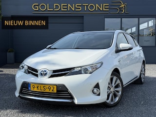 Toyota Auris 1.8 Hybrid Executive 2e Eigenaar,Pano,Camera,Navi,Halfleder,Pdc V+A,Stoelverwarming,Lm velgen,Clima,Cruise,Apk 06-2026