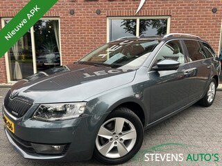 Skoda Octavia Combi 1.6 TDI Greenl. Bns NIEUWE APK / LEER / XENON / STOELVERW. / TRE