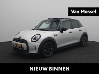 Mini Cooper 1.5 Business Edition | Automaat | Navigatie | Panaroma dak |