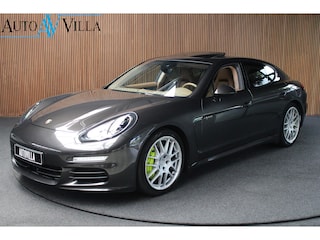 Porsche Panamera 3.0 S E-Hybrid Navi 360º Leer Open dak ACC Elektr. bedienbaar achterklep Soft-Close Bose PDC Memory seats Climate LM velgen Alcantara binnenhemel Origineel NL auto!