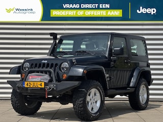 Jeep Wrangler 2.8 CRD 200PK Sport Handgeschakeld | Lier 13000 lbs enkel lijns (6.5 t) | Airco | Trekhaak | JW Speaker LED koplampen