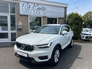 Volvo XC40 1.5 T2 Momentum