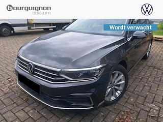 Volkswagen Passat Variant 1.4 TSI PHEV GTE Business | Wordt verwacht | Trekhaak | Leder | Ergo |
