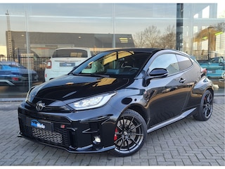 Toyota Yaris 1.6 GR Performance | Nieuwstaat | Carplay | Camera | Milltek Interesse, Proefrit? Bel of app met: 06-24 28 28 42