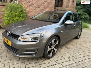 Volkswagen Golf 1.0 TSI DSG Business Edition Connected