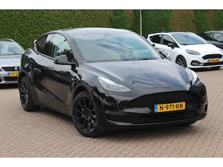 Tesla Model Y Long Range AWD 75 kWh / Autopilot / Panoramadak / Camera / 21'' / Keyless / Leder / Dodehoek / Navigatie / Stoelverwarming