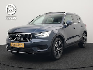 Volvo XC40 T5 Recharge Inscription Plug In Hybrid 261pk Dealer O.H. PHEV | Panodak | Trekhaak af Fabriek | Lederen Sportstoelen Memory | Pilot Assist | Harman Kardon | Adaptive Cruise | Navigatie | Apple Carplay | Camera | DAB | Virtual |
