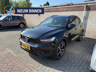 Volvo XC40 1.5 T5 TE R-Design, panoramadak, Harman Kardon, 262pk
