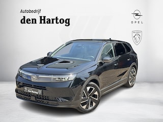 Opel Grandland 1.2 Turbo GS Stoel en stuur verwarming/Led/Camera. Opel Grandland 1.2 Turbo Hybrid GS Stoelen en stuur verwarming/Led/Camera.
