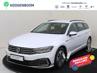 Volkswagen Passat Variant 1.4 TSI PHEV GTE | Navigatie | Adaptieve cruises control | Parkeersensoren | Keyless start | CarPlay | Bluetooth | Lane- en frontassist |