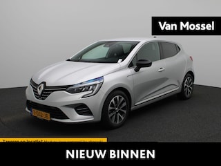 Renault Clio 1.0 TCe 90Pk Techno | Navigatie | Keyless Entry & Go | Apple Carplay/Android Auto | Parkeersensoren & Camera | Bluetooth | Climate Control | Lichtmetalen Velgen | Privacy Glass |