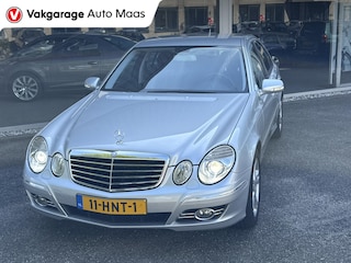 Mercedes-Benz E-klasse 230 Avantgarde Yountimer / Airco/ NL uitvoering/ Trekhaak/ Topstaat