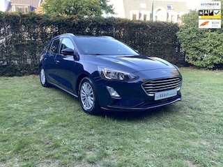 Ford Focus Wagon 1.0 EcoBoost 125 pk Titanium Business I Trekhaak I Apple I 1ste Eig I NAP