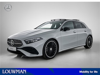 Mercedes-Benz A-klasse 180 Business Solution AMG | Nightpakket | AMG Line Plus pakket | Parkeerpakket met 360°-camera | KEYLESS GO | Head-up display | Dodehoekassistent | Extra USB-poorten | Stoelverwarming voor |