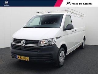 Volkswagen Transporter 2.0TDi 110pk Comfort L2 · Camera · Navigatie · Apple Car Play · Trekhaak · Garantie t/m 26-02-2028 of 100.0000km