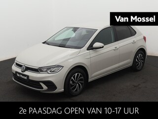 Volkswagen Polo 1.0 TSI Life Edition 95 PK | Keyless access | Apple Carplay draadloos | Camera | Navigatie | 15" Lichtmetalen velgen | LED Koplampen | Android Auto draadloos | Parkeersensoren | Adaptive cruise control |
