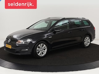 Volkswagen Golf 1.0 TSI Busness Edition Connected | Camera | Trekhaak | Sportstoelen | Navigatie | Climate control | Cruise control