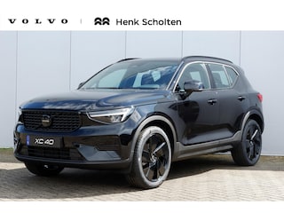 Volvo XC40 2.0 B4 Plus Black Edition Adaptieve Cruise Control met Pilot Assist | Premium audio by Harman Kardon | Parkeercamera | Park Assist voor + achter | Verwarmbare voorstoelen + stuurwiel | 20'' Lichtmetalen wielen