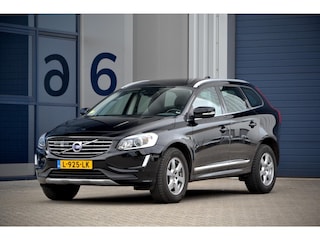 Volvo XC60 2.0 D4 FWD Polar+ / Adaptieve Cruise / Leder / Xenon / Keyless / Scan Line