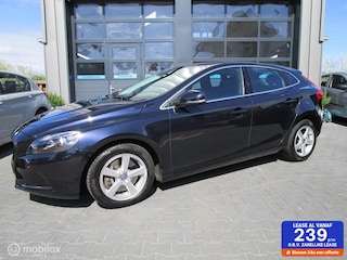 Volvo V40 1.5 T2 R-Design 112dkm! Org NL Airco Cruise Trekhaak
