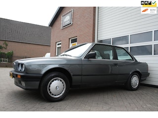 BMW 318i Automaat 2e Eigenaar Nette Auto, Origineel Nederlands.