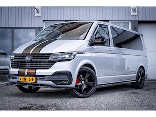 Volkswagen Transporter 2.0TDI 150pk DSG7 L2H1 Highline Trekhaak I 6-pers. I 20'' I Dealer-ond. I Carplay I Camera
