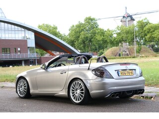 Mercedes-Benz SLK 350 7G-Tronic Aut AMG Full Option Uniek 3.5 V6 272Pk 200kW 1e eigenaar voor de Liefhebber YoungTimer