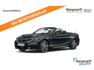 BMW 2-serie Cabrio M240i xDrive - M-Performance Uitlaat - Harman Kardon - ACC - Camera
